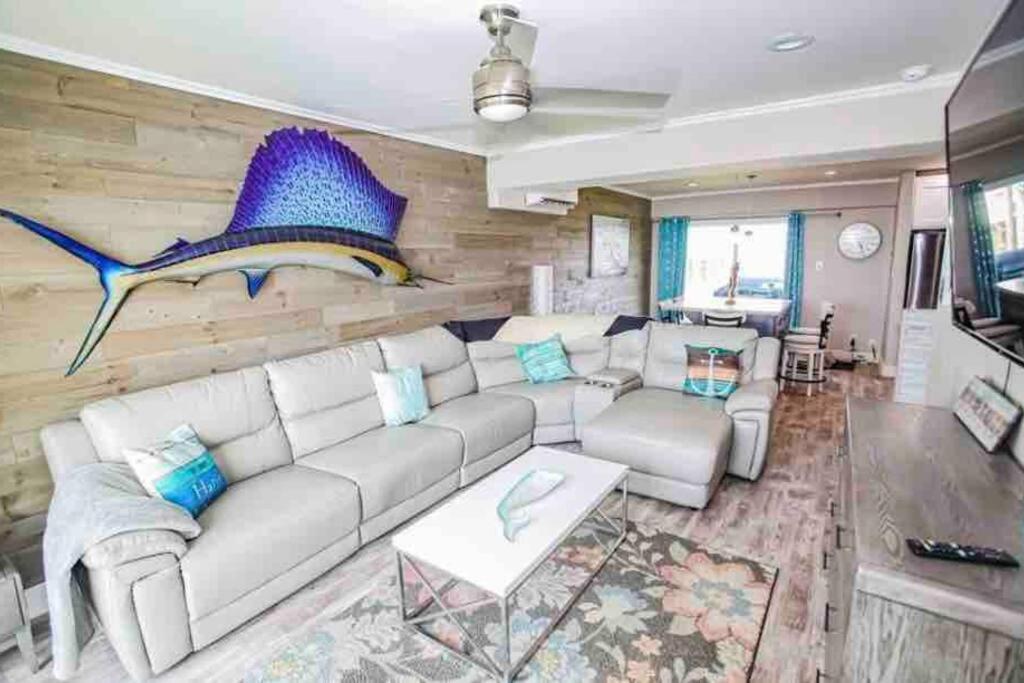 Beachfront Retreat! 3 Steps To Walkover! Surfside Beach Εξωτερικό φωτογραφία