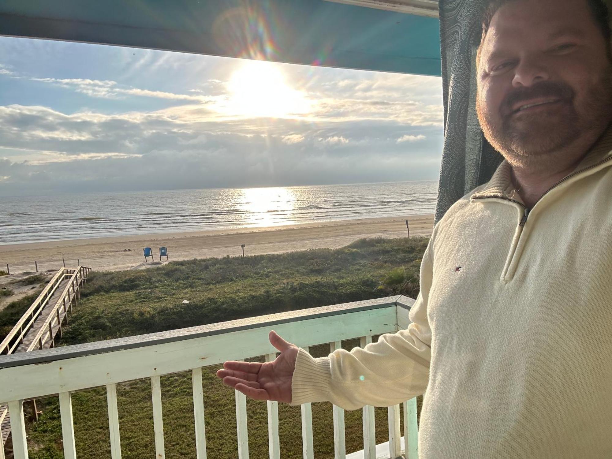 Beachfront Retreat! 3 Steps To Walkover! Surfside Beach Εξωτερικό φωτογραφία